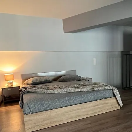 Thisio Luxury Apartment, 10 Mins Walk To Acropolis Apartment