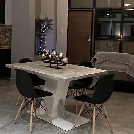 Thisio Luxury Apartment, 10 Mins Walk To Acropolis * Athens