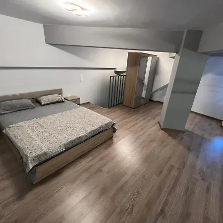 Thisio Luxury Apartment, 10 Mins Walk To Acropolis Apartment *
