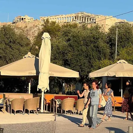 Thisio Luxury Apartment, 10 Mins Walk To Acropolis Apartment